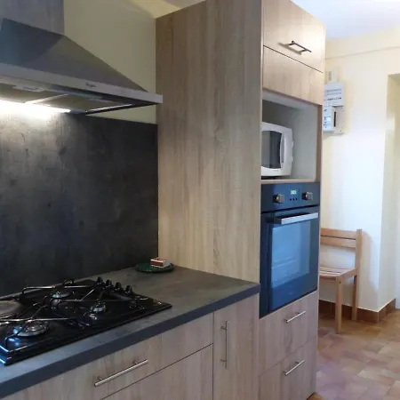 Spacieux A La Guillermie, Animaux Acceptes, Jardin - Fr-1-489-188 * La Guillermie