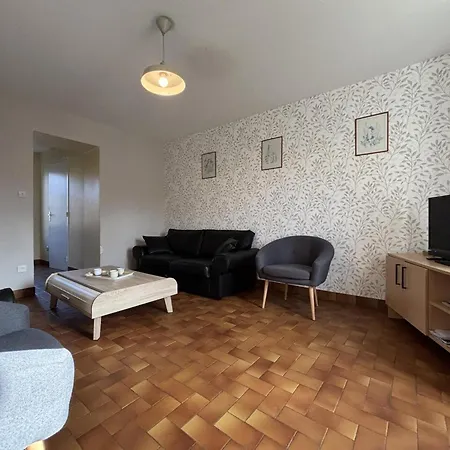 Spacieux A La Guillermie, Animaux Acceptes, Jardin - Fr-1-489-188 * La Guillermie