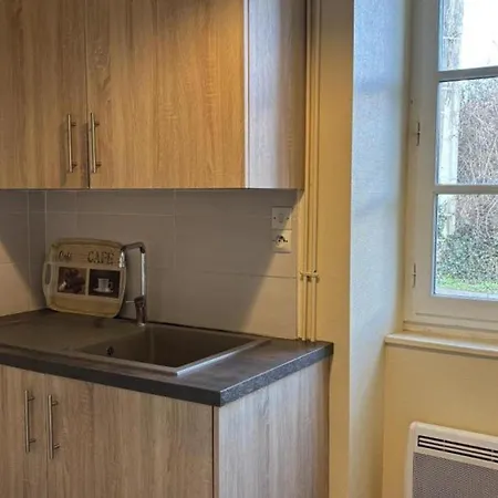 Communal Indépendant Avec Grand Jardin, Animaux Acceptés - Fr-1-489-188 La Guillermie